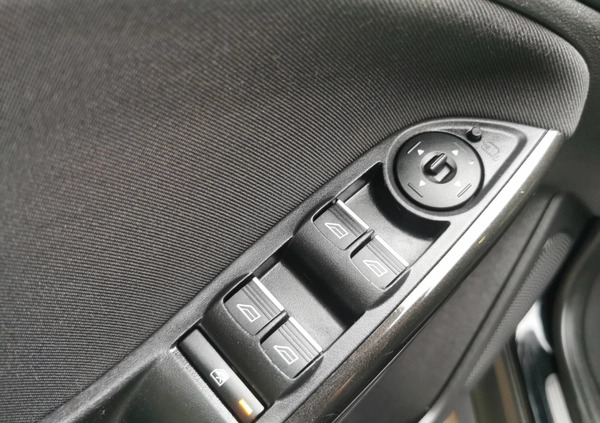 Ford Focus cena 34900 przebieg: 171783, rok produkcji 2015 z Kowalewo Pomorskie małe 407
